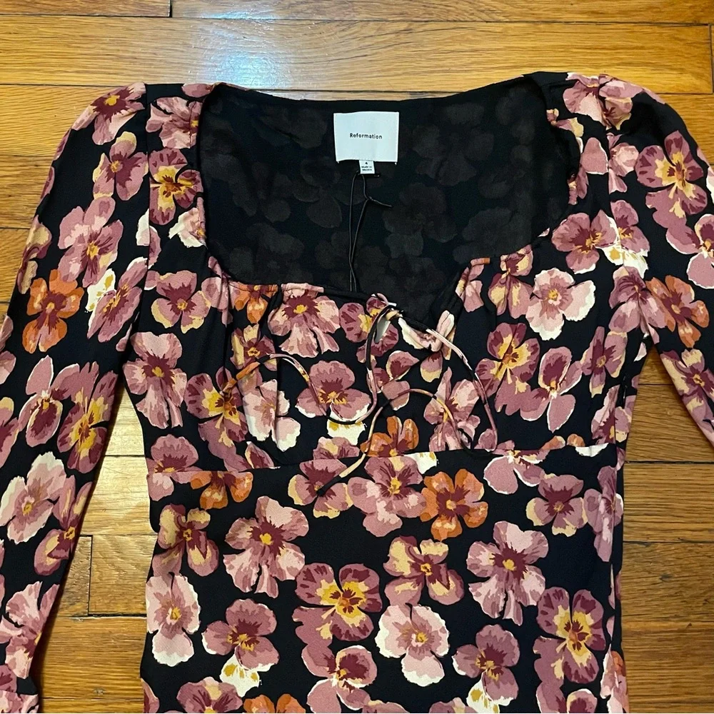 NWT Reformation Kiley Floral Print Half Sleeve Bodycon Midi Dress Size 4 Pansy - Picture 8 of 11
